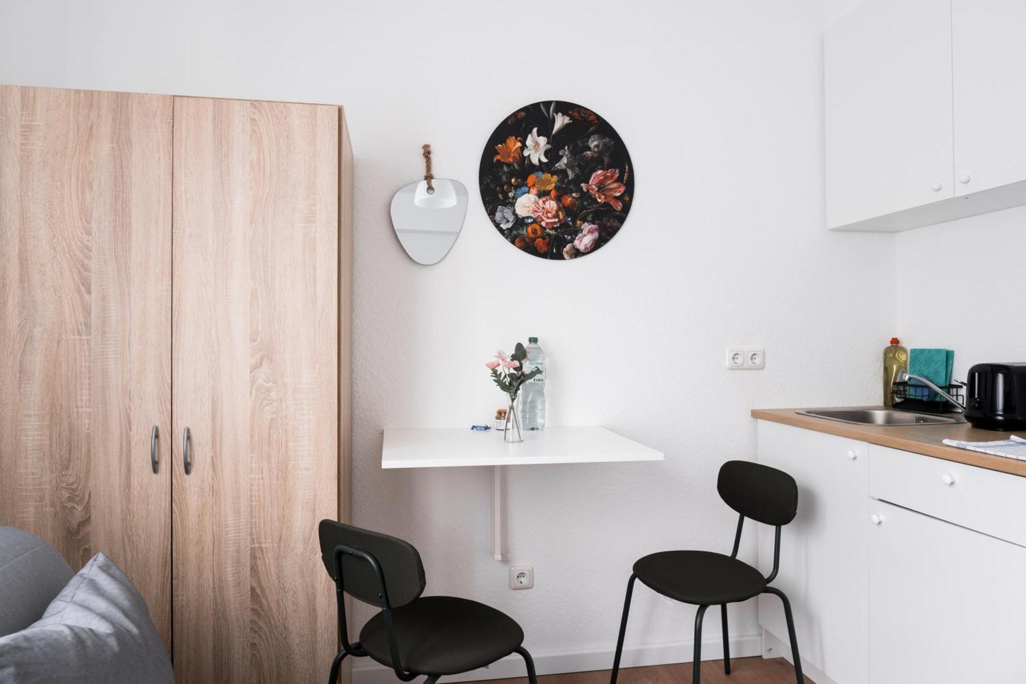 Hostel Maru Living C9 Kolonia Zewnętrze zdjęcie
