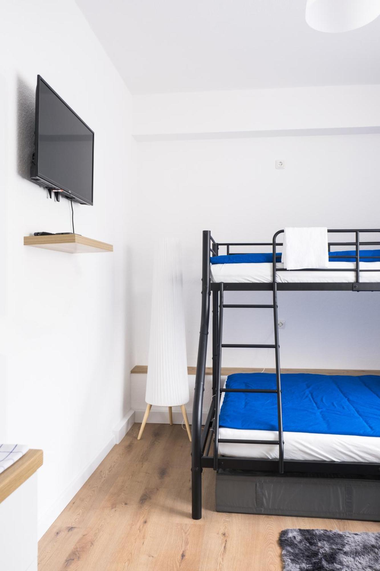 Hostel Maru Living C9 Kolonia Zewnętrze zdjęcie